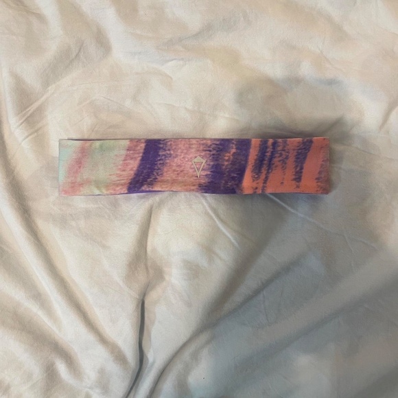 Ivivva reversible headband - Picture 2 of 2